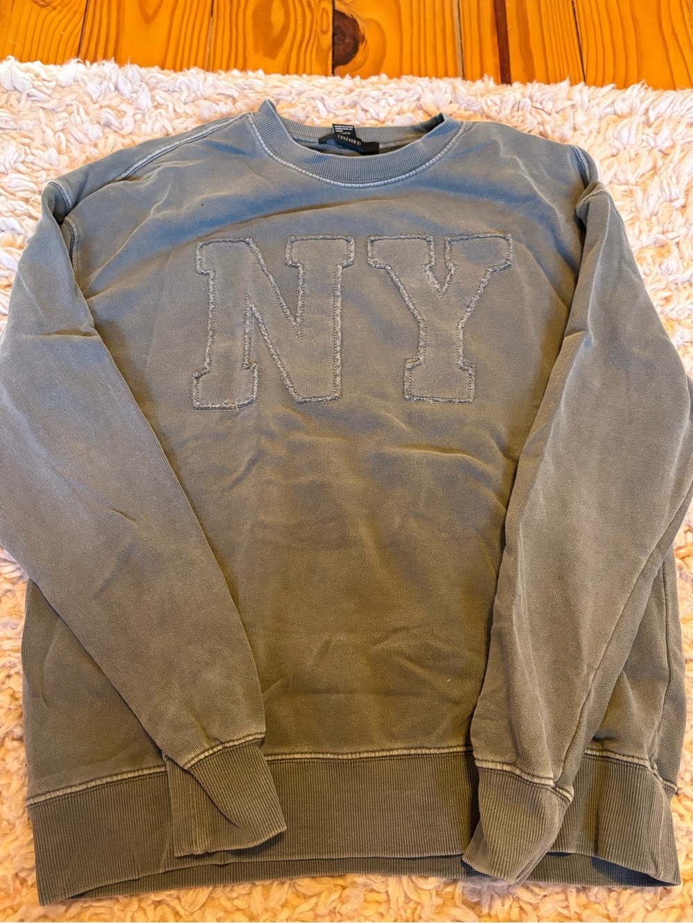 Forever 21 Men's Gray NY Crewneck Sweatshirt